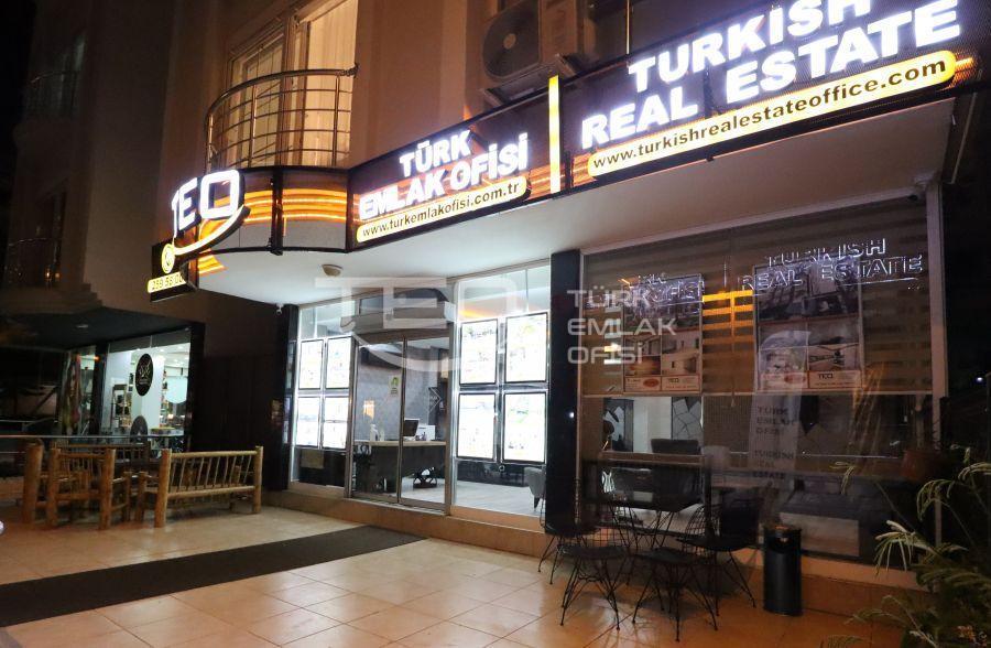 ETİLER MAHALLESİNDE SATILIK KOMPLE BİNA